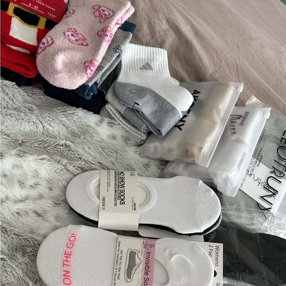 ALL New, Multi Brand Socks - Picture 13 of 13